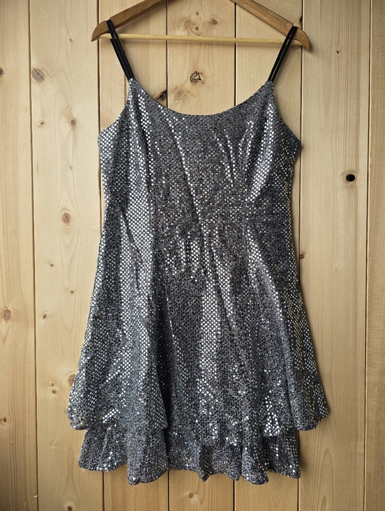 Vittoria Virini Dresses & Skirts - Vintage Vittoria Virini Canada Silver Metallic Mini Party Dress Size 9/10